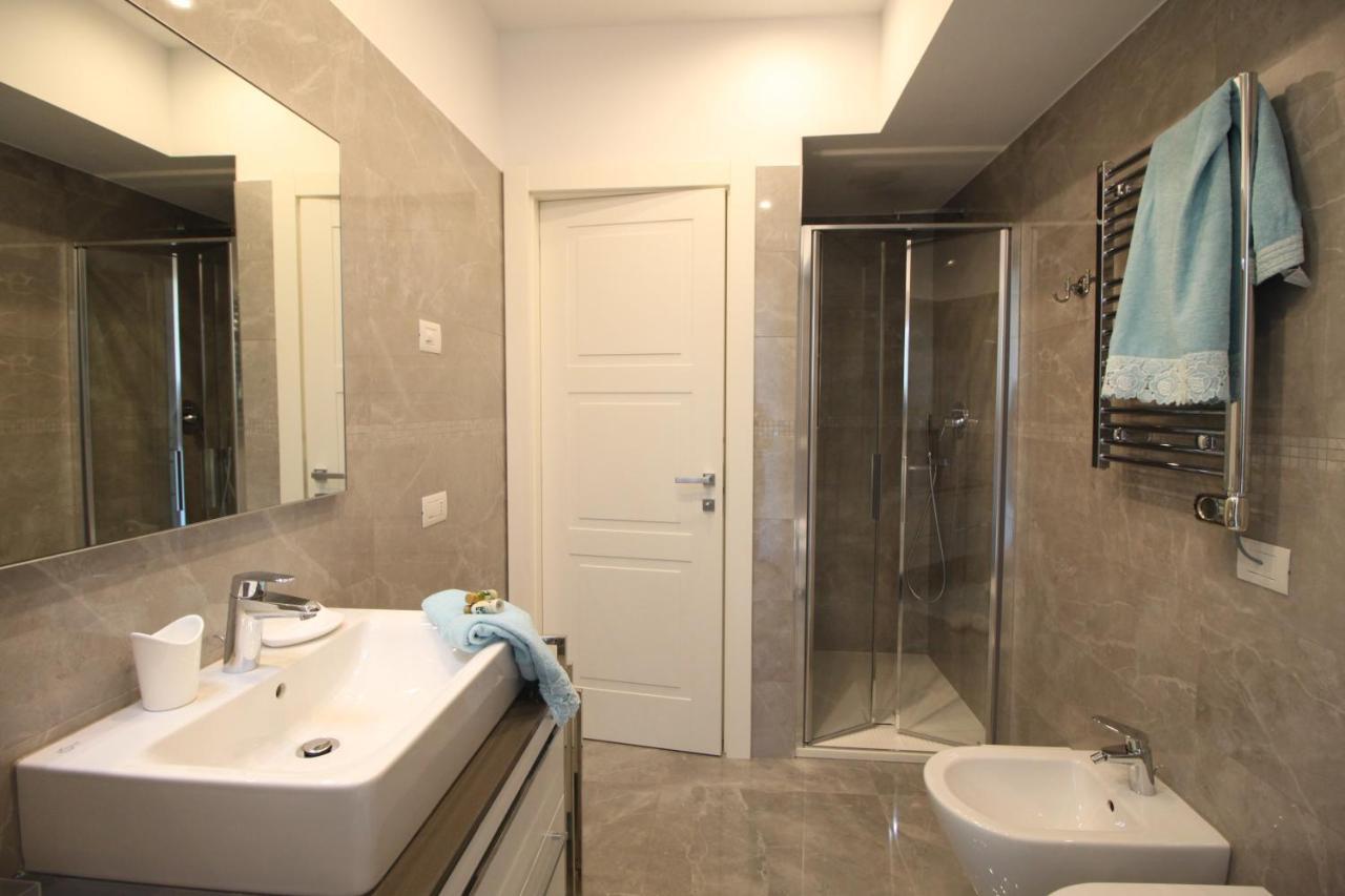 Casa Vacanze Residence Ideale Suites And Apartments Alassio Esterno foto